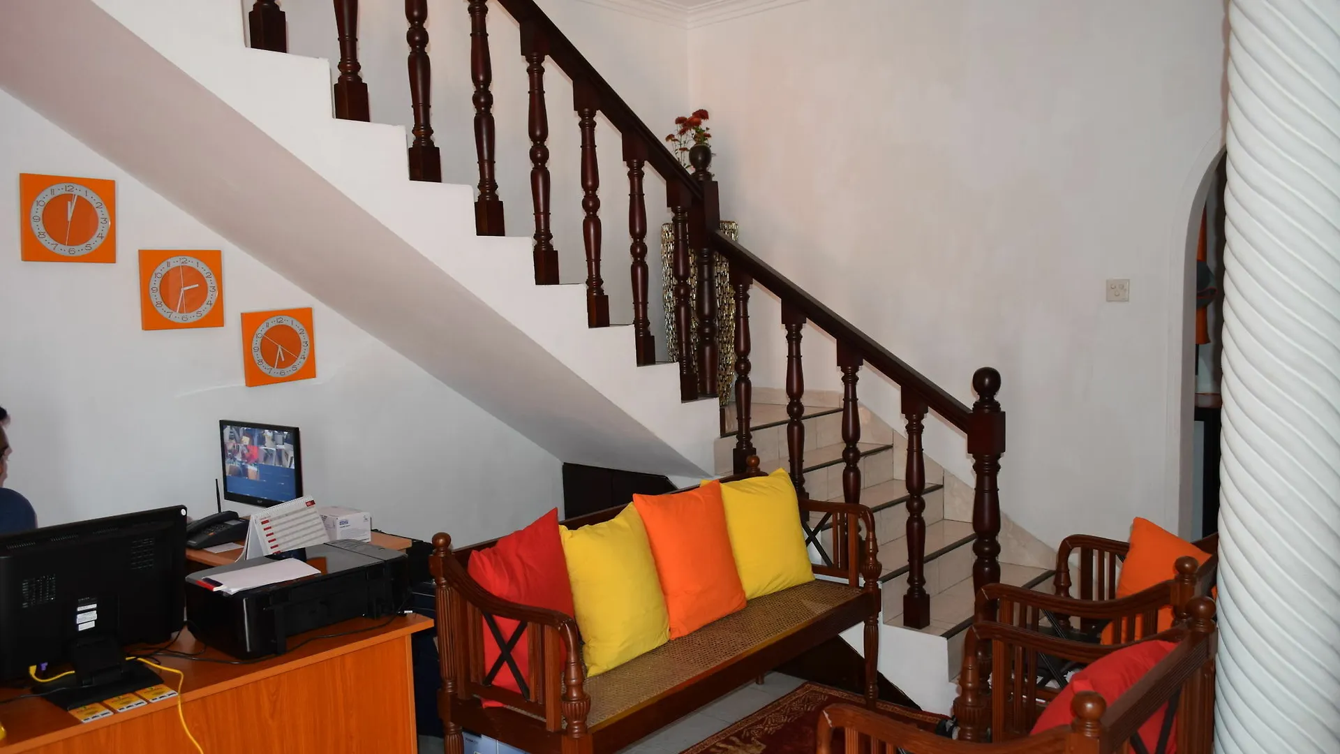 Thambili Island @ Stubbs Hostel Colombo Шри-Ланка